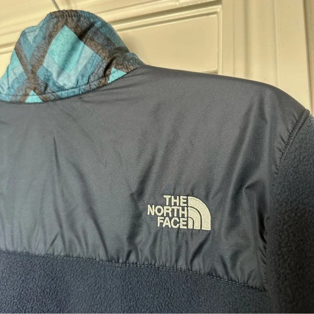 The North Face women’s 200WT Tundra pullover quilted fleece half zip size small‌